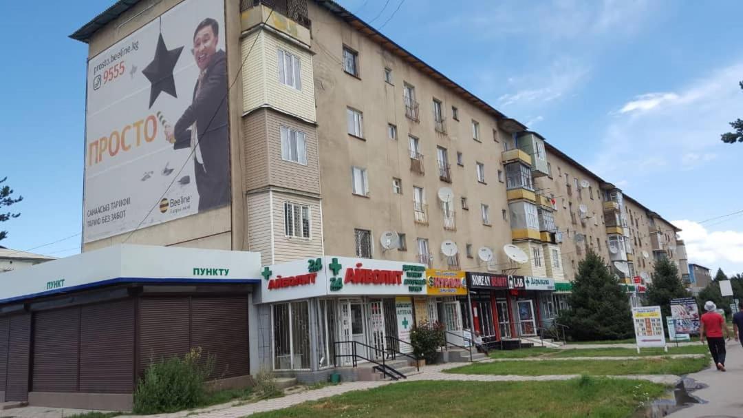 Apartment In The Karakol Heart Exteriör bild